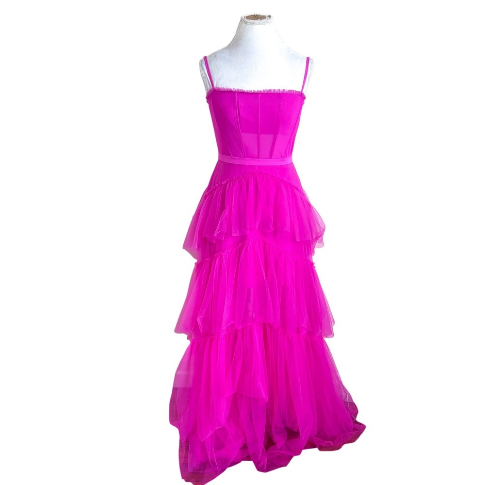 Betsy & Adam Pink Mesh Tulle Tiered Ruffle Gown Dress Size 10 Gala Formal Party
